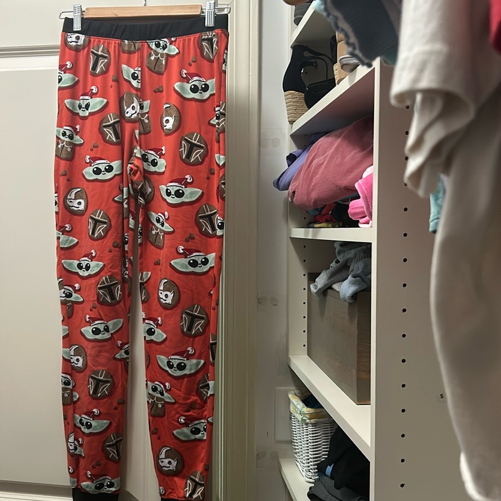 Star Wars munki munki pj pants medium baby yoda red